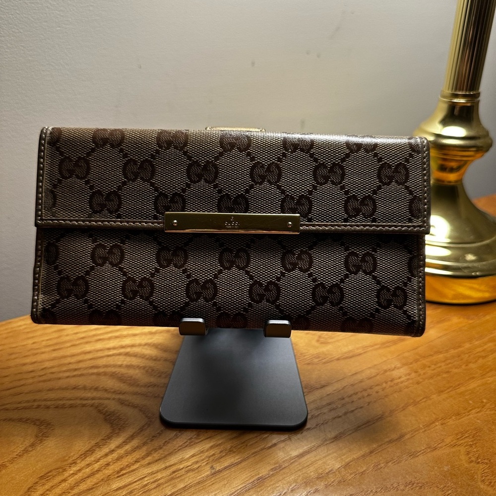Gucci Gold Metallic Leather & Canvas Long Wallet. EUC.